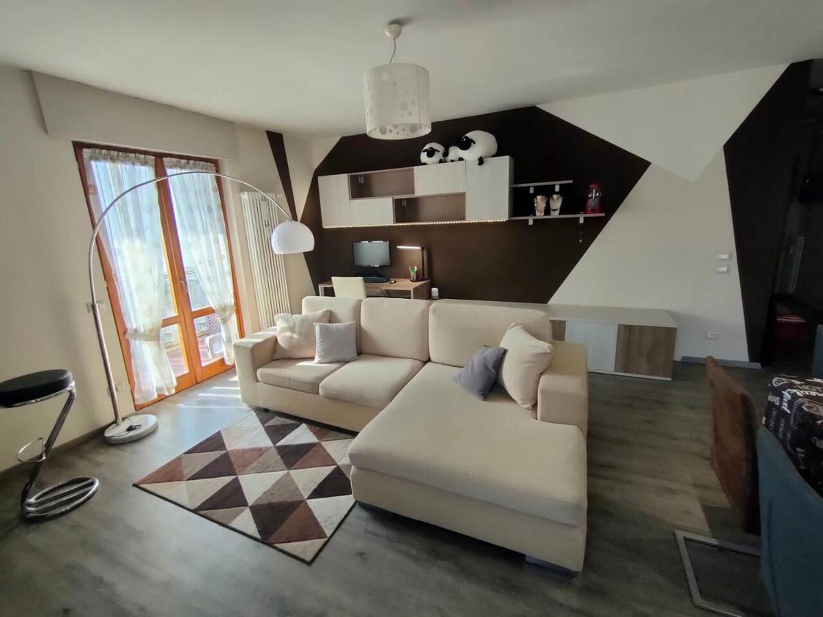 Appartamento Chentre En Ville - A 2 Passi Dal Centro - Parcheggio Gratuito - Cir-Vda-Aosta-0073 Екстериор снимка