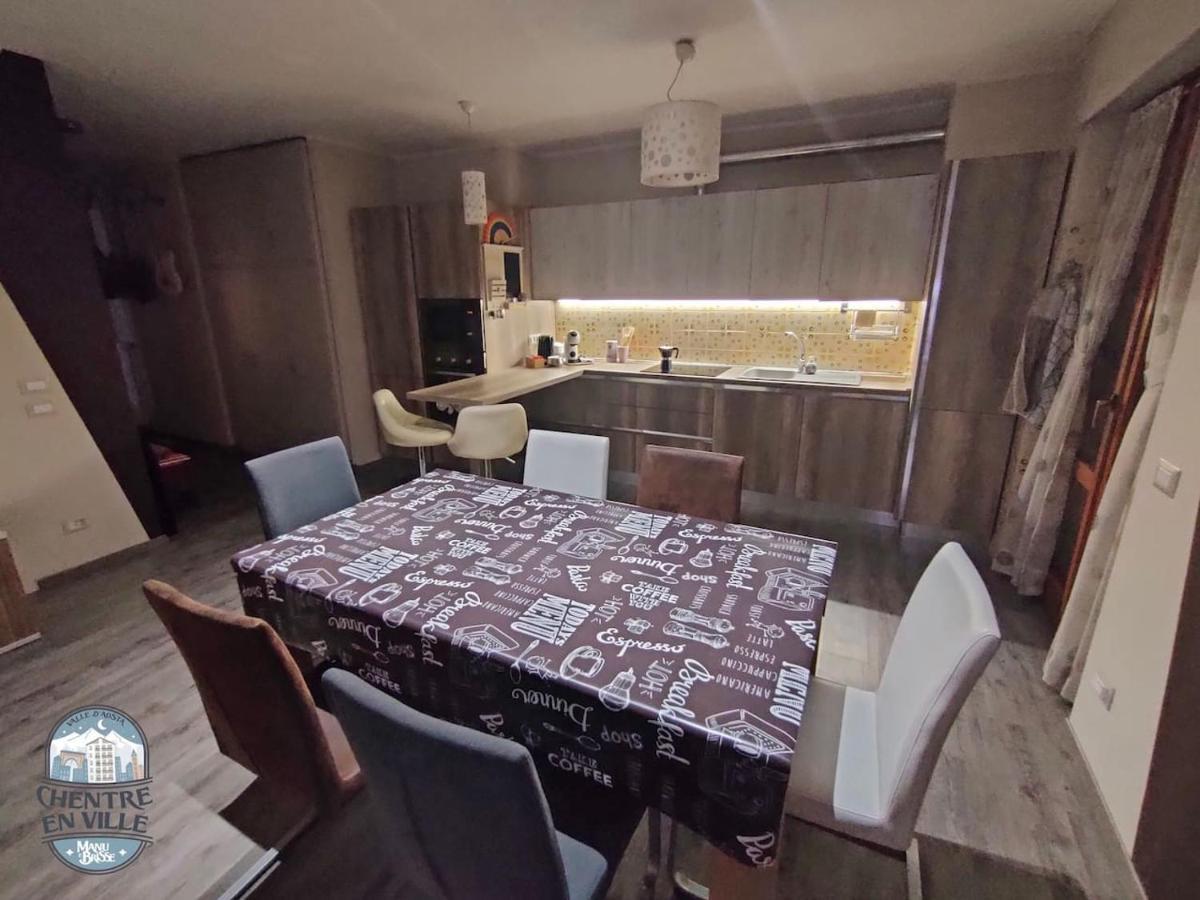 Appartamento Chentre En Ville - A 2 Passi Dal Centro - Parcheggio Gratuito - Cir-Vda-Aosta-0073 Екстериор снимка