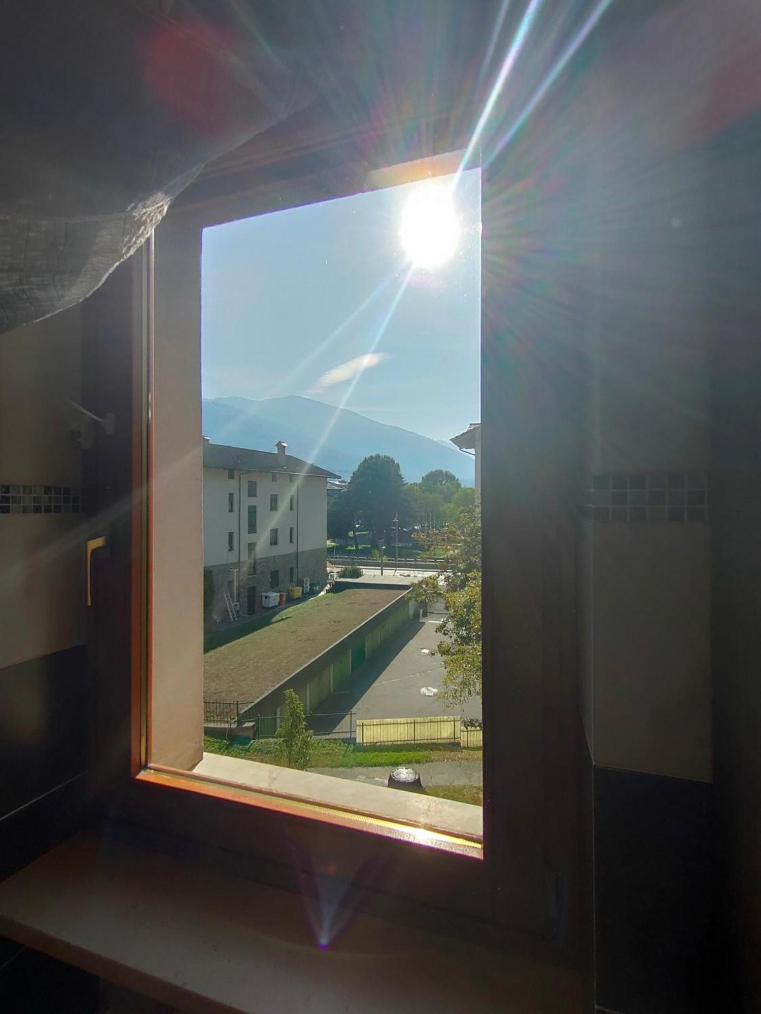 Appartamento Chentre En Ville - A 2 Passi Dal Centro - Parcheggio Gratuito - Cir-Vda-Aosta-0073 Екстериор снимка